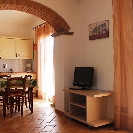Il Casale Daire Limite Dış mekan fotoğraf